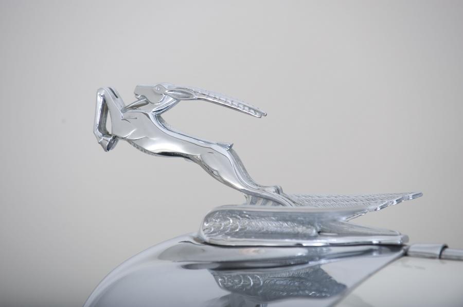  Chrysler CL Imperial Sport Phaeton by LeBaron 1933 года  (фото 3 из 8)